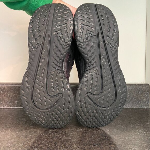 Nike Legend React 2 'Dark Grey' - Size 8.5 - Picture 7 of 9